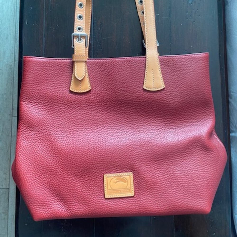 Dooney & Bourke shoulder bag w/ free Kate Spade bag